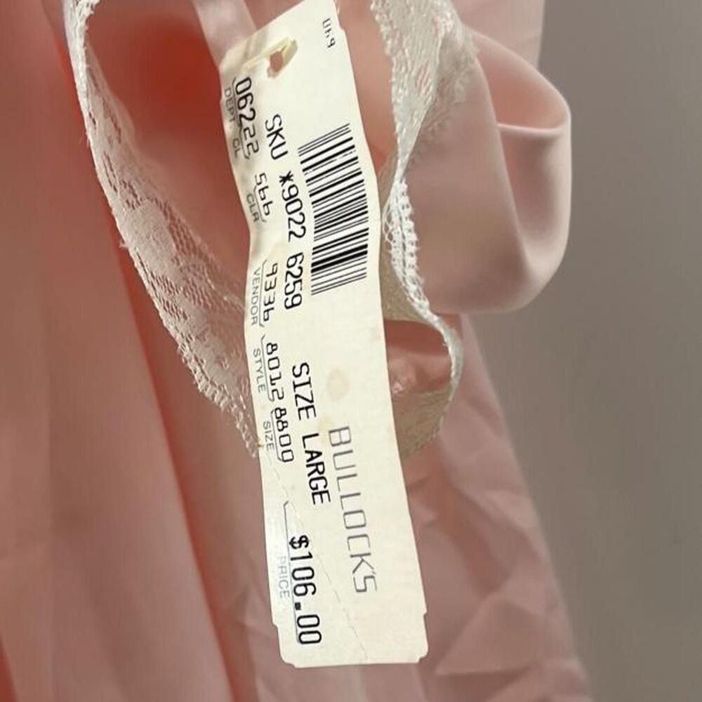 Donna Women's Pink Robe - Picture 5 of 5